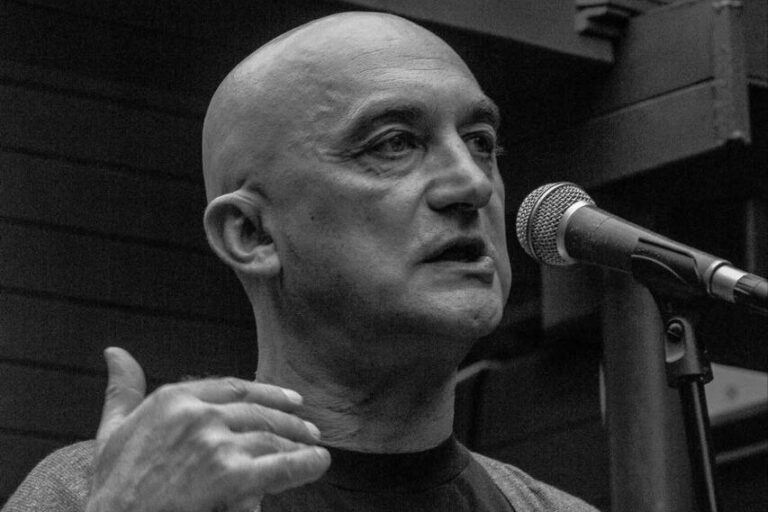 Афиша концерта Поэт Дмитрий Венедяпин в Лиссабоне: &laquo;Стихи и разговоры&raquo; в 2026 году